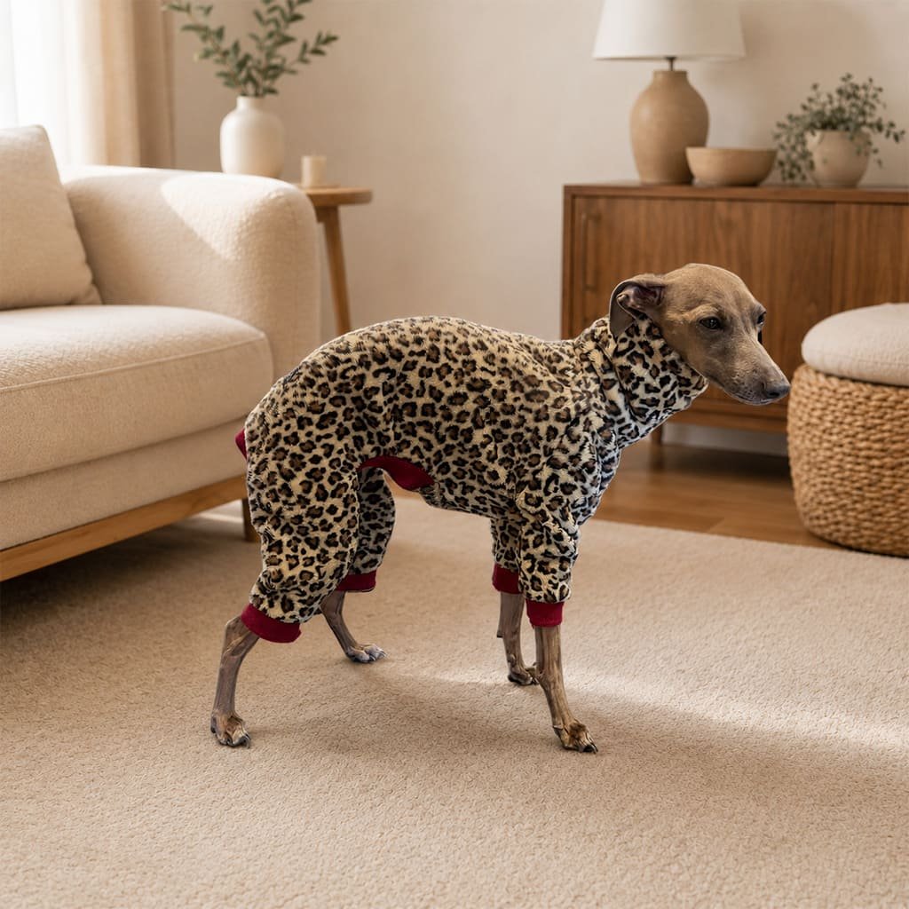 Macacão em fleece oncinha com acabam. vermelho - Imagem 2